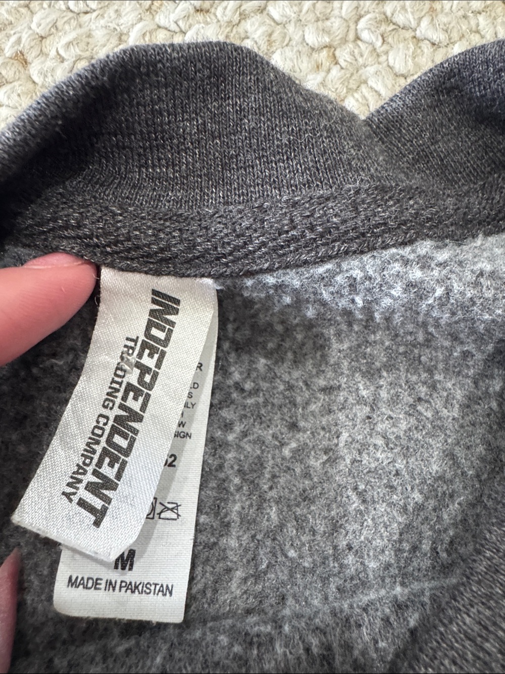Charcoal Crewneck Sweatshirt - Men Wild Ocean shark - Picture 2 of 4